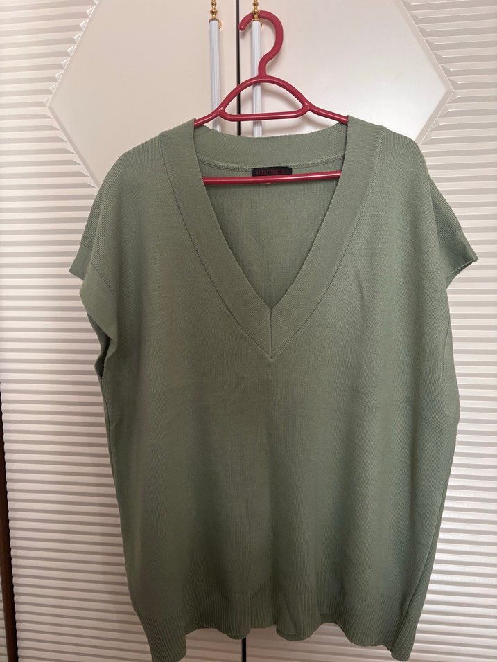 Soft Yeşil v yaka  Örgü Kadın Kazak - Görsel 3