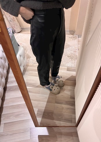 Düğmeli Siyah Deri kadın Pantolon - Görsel 2