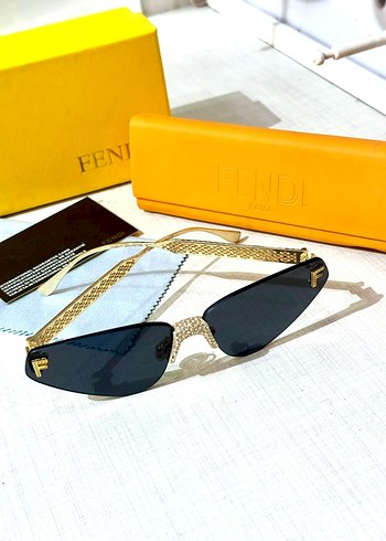Fendi gözlük