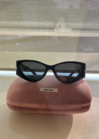 Orijinal miu miu güneş gözlüğü