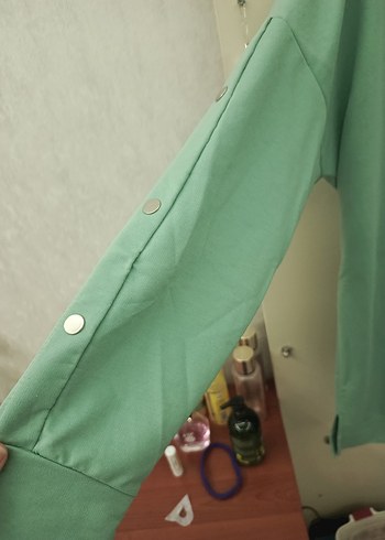 Yeşil Kapüşonlu Baskılı Kadın Uzun Sweatshirt - Görsel 4