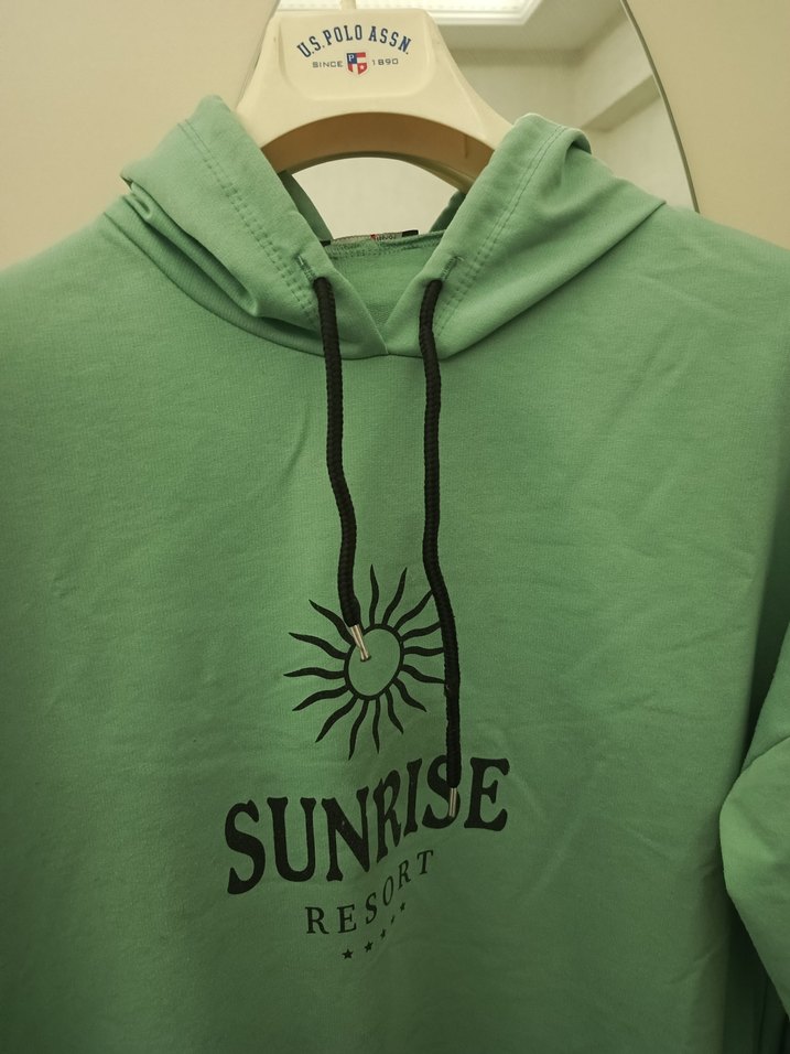 Yeşil Kapüşonlu Baskılı Kadın Uzun Sweatshirt - Görsel 2