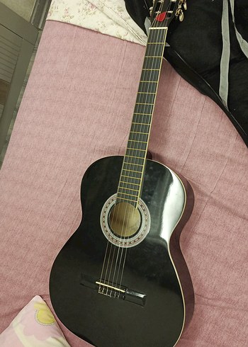 Siyah Klasik Gitar - Görsel 4