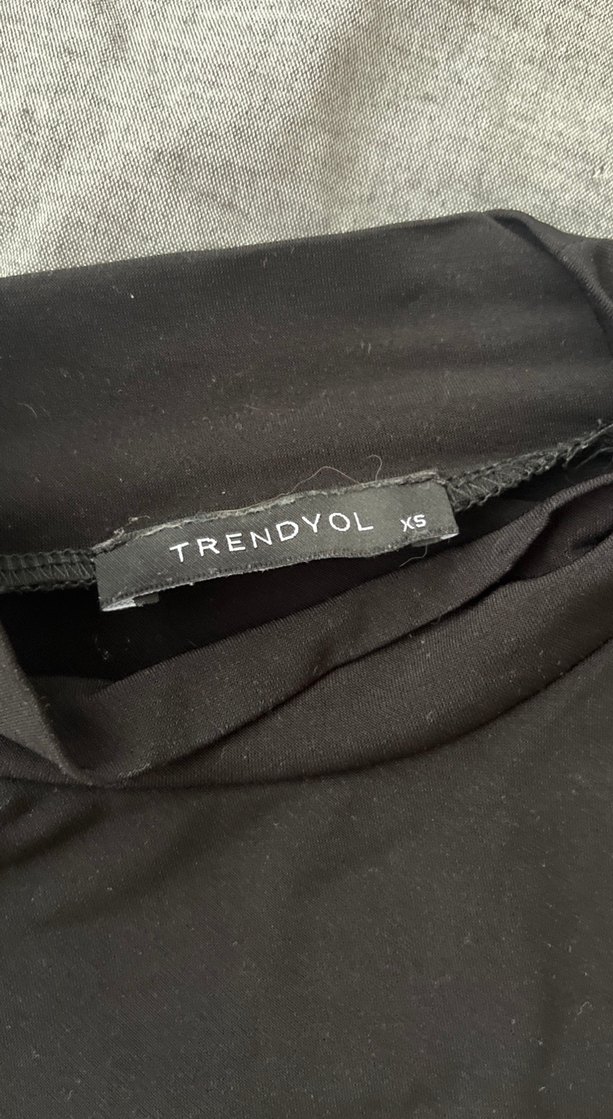 Siyah Balıkçı Yaka Bluz - Görsel 2