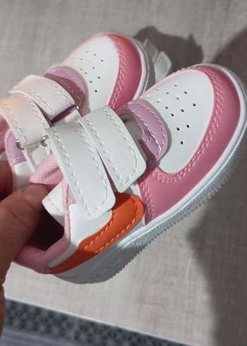 Kız Çocuk Renkli Cırt Cırtlı Spor Ayakkabı - Görsel 2