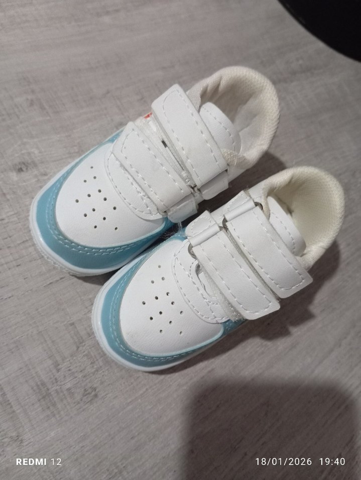 Kız Çocuk Renkli Cırt Cırtlı Spor Ayakkabı - Görsel 5