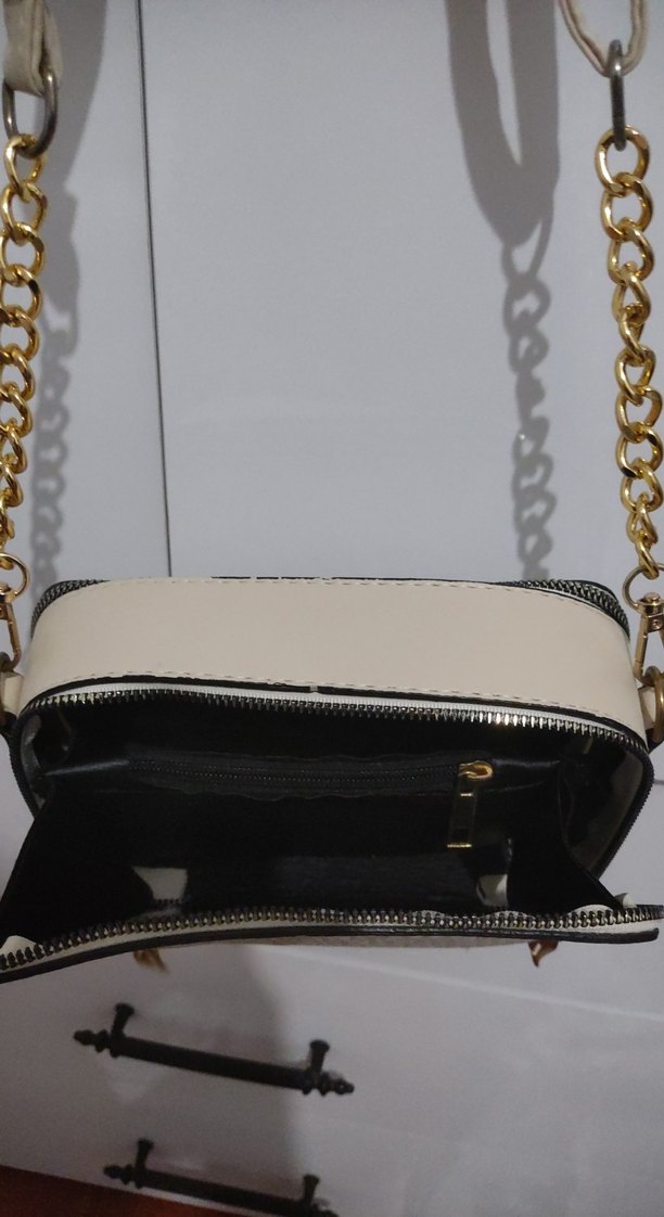 A
z kullanılmış çanta - Görsel 5