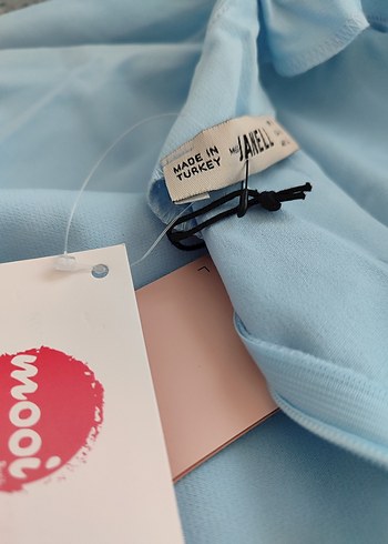 hiç kullanılmamış Mavi V Yakalı Uzun Kadın Elbise - Görsel 4