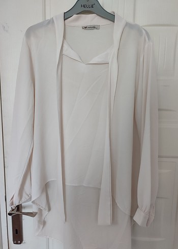 Beyaz V Yakalı Midi Kadın Gömlek - Görsel 2