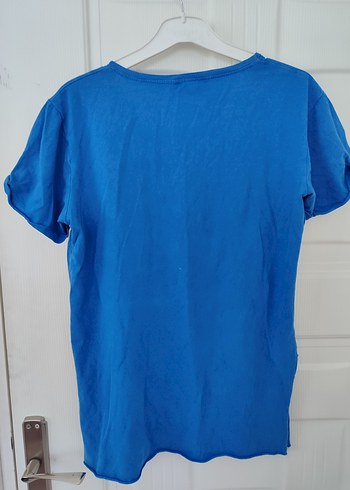 Mavi V Yaka Keten Kadın Tişört - Görsel 3