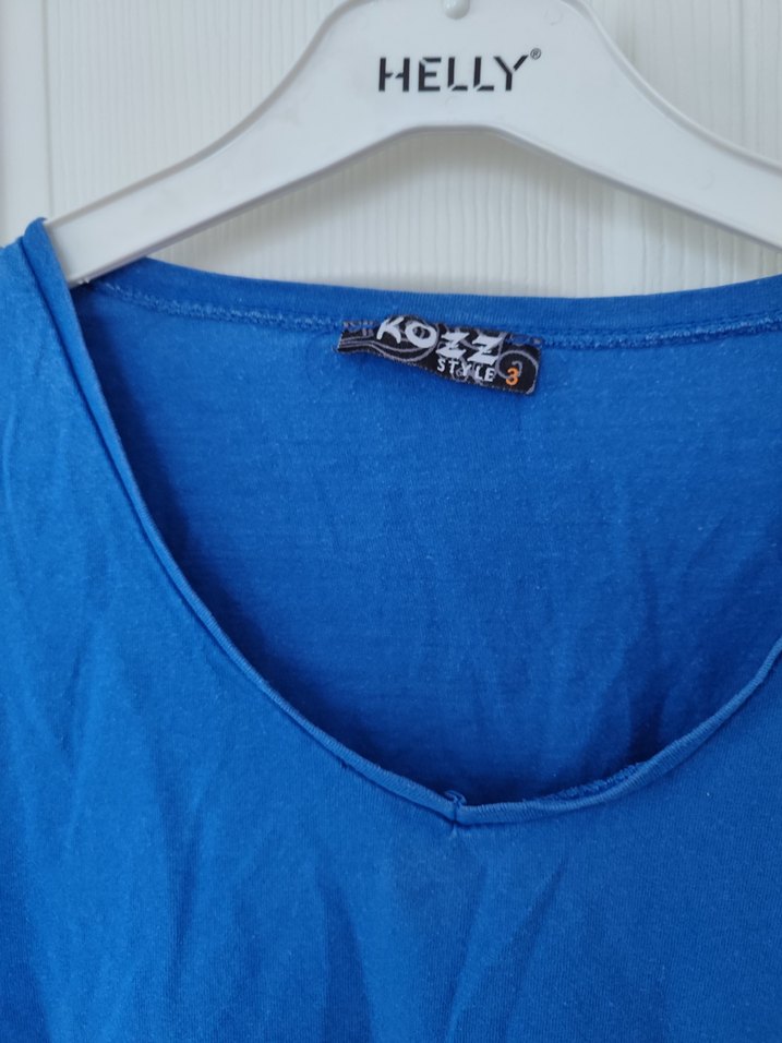 Mavi V Yaka Keten Kadın Tişört - Görsel 2