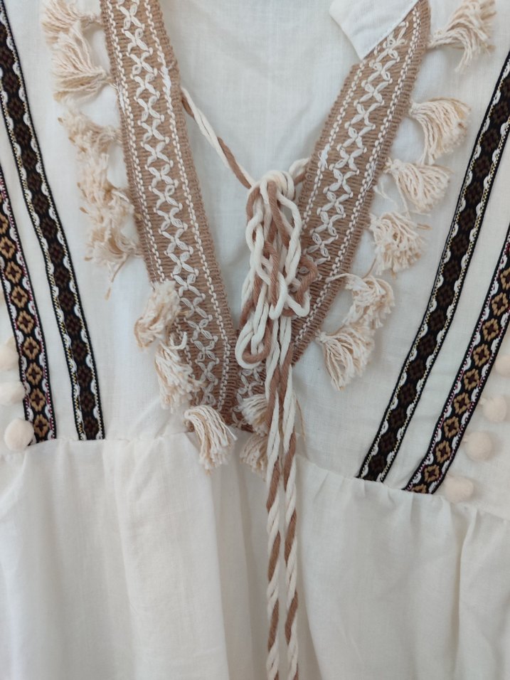 hiç kullanılmamış Püsküllü Nakışlı Bohem Beyaz Bluz - Görsel 5