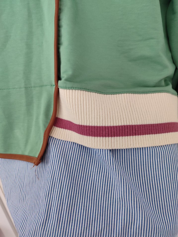 Düğmeli Yeşil Midi Sweatshirt - Görsel 4