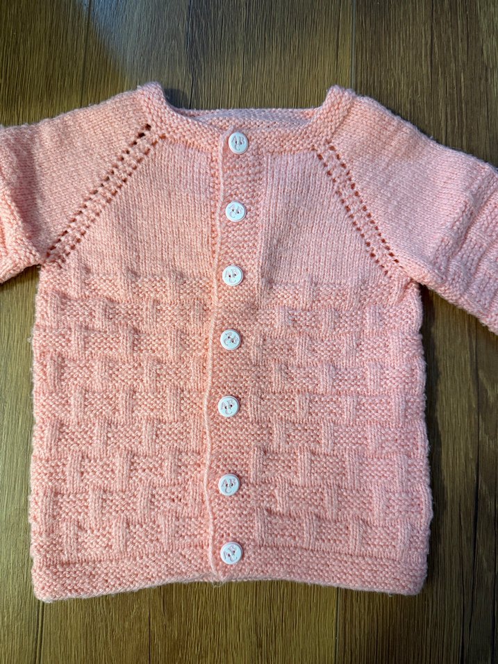 Kız Bebek Pembe Örgü Hırka - Görsel 2