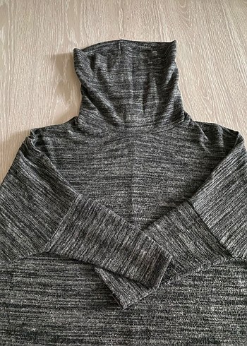 Gri Boğazlı Kadın Triko Kazak - Görsel 3