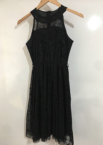 Dantel İşlemeli Siyah Midi Gotik Elbise