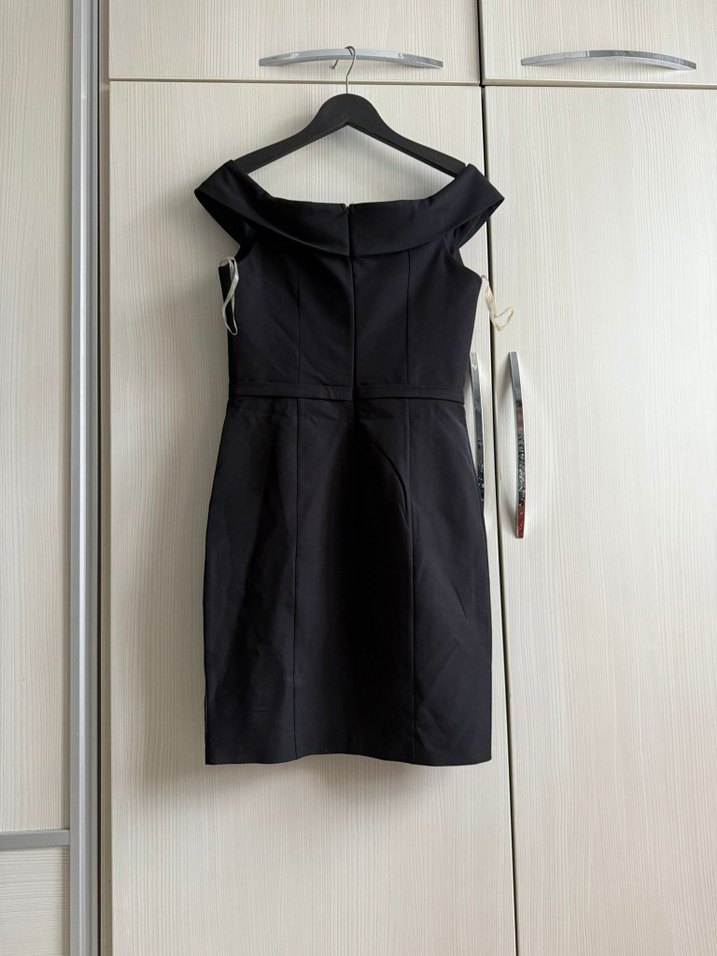 Kemerli Siyah Midi V Yaka Elbise - Görsel 3