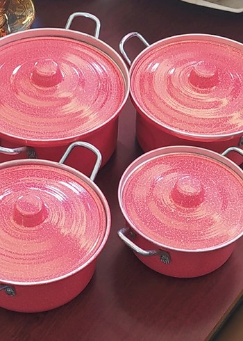  Beden Parlak Pembe Tencere Seti