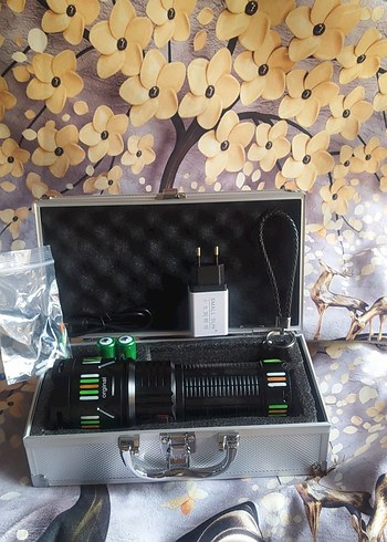 Çok Renkli Taşınabilir LED El Feneri Seti - Görsel 2