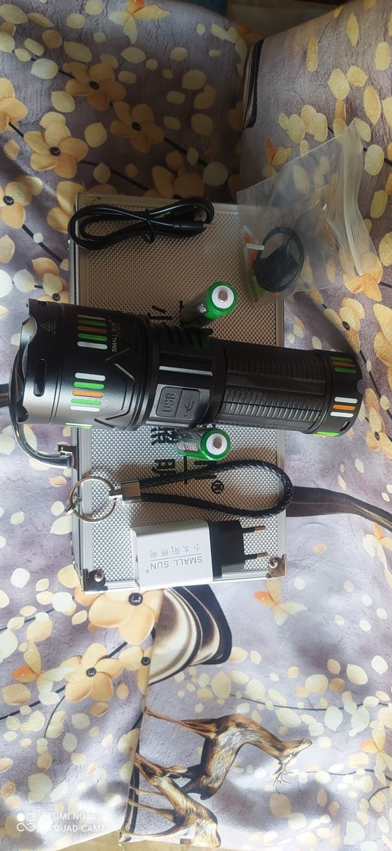 Çok Renkli Taşınabilir LED El Feneri Seti - Görsel 3