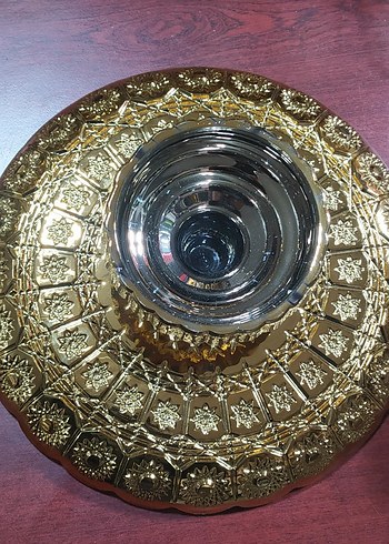 Parlak Altın Renkli Klasik Sunumluk - Görsel 5