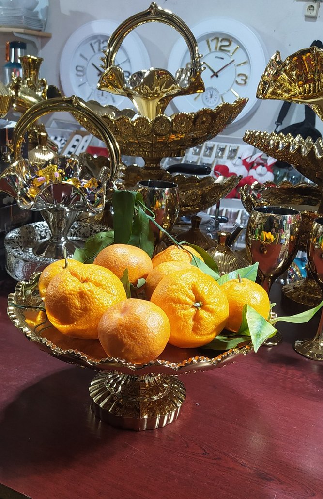 Parlak Altın Renkli Klasik Sunumluk - Görsel 2