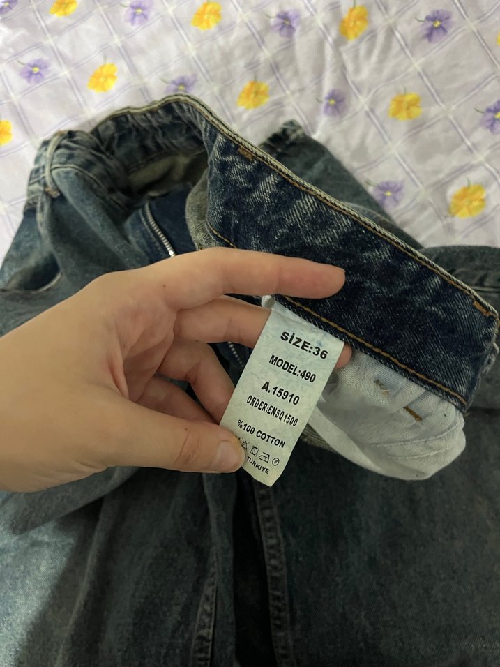 Düğmeli Loose Fit Midi Kadın Kot Pantolon - Görsel 2