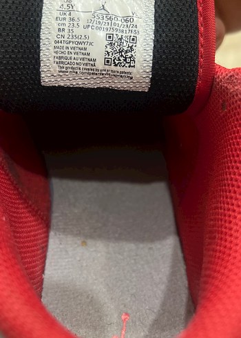 Gri Siyah Basketbol Ayakkabısı Velcro Detaylı - Görsel 4