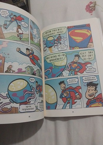 Beden Smallville'li Superman Çizgi Roman