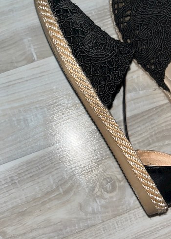 Zara SANDALET hasır
