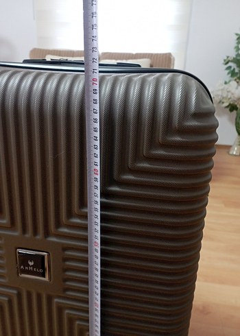 Gri Kilitli Erkek Valiz - Büyuk Boy - Görsel 5