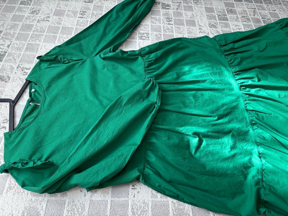 Yeşil V Yaka Uzun Salaş Elbise - Görsel 5