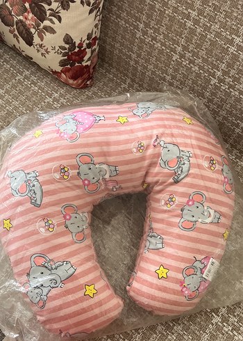 Pembe Desenli Emzirme ve Hamilelik Yastığı - Görsel 3