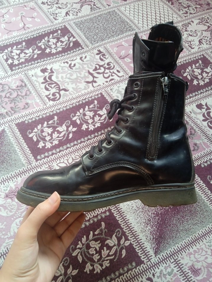 Kadın Siyah Deri Goth Botlar - Görsel 2