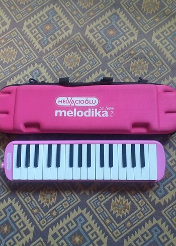 Pastel Pembe Melodika