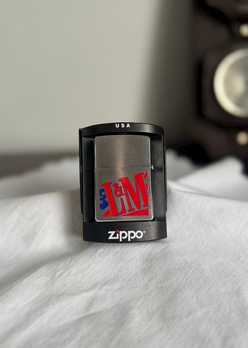 Zippo L&M Sigara Reklam Baskılı 1997 Model Benzinli Çakmak - Görsel 2