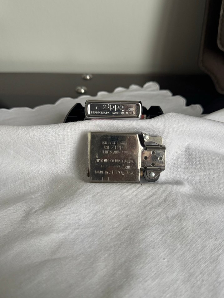 Zippo L&M Sigara Reklam Baskılı 1997 Model Benzinli Çakmak - Görsel 5