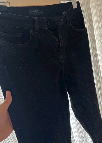 Kadın Siyah Düğmeli Midi Kot Pantolon - Görsel 5