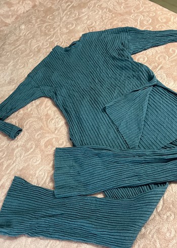 Mint yeşili Uzun Kollu Pilili Kadın triko takım - Görsel 2