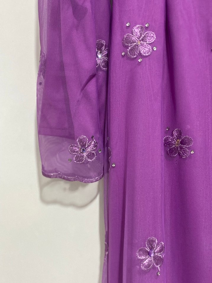Tasarım Mor Nakışlı Boncuk İşlemeli Uzun Elbise - Görsel 4