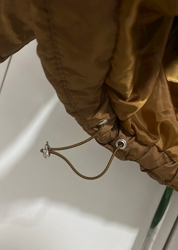 Kahverengi kapüşonlu ayarlanabilir Mont - Görsel 4