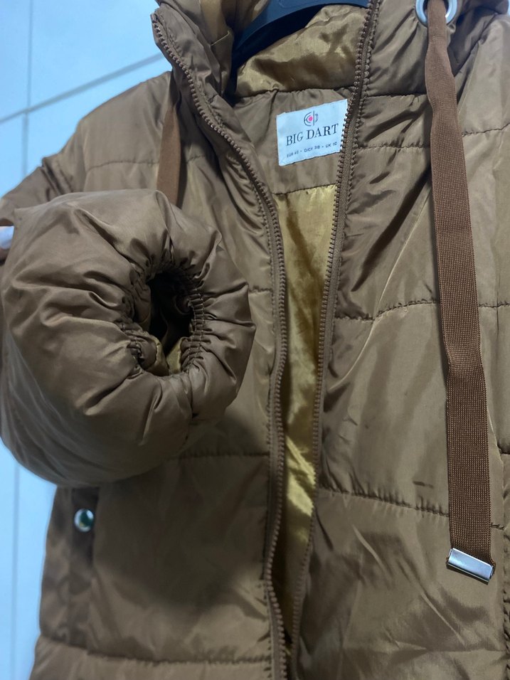 Kahverengi kapüşonlu ayarlanabilir Mont - Görsel 5