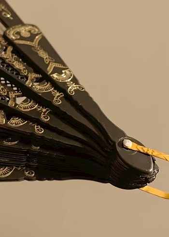 Siyah Dantel Çiçek Desenli El Yelpazesi - Görsel 3