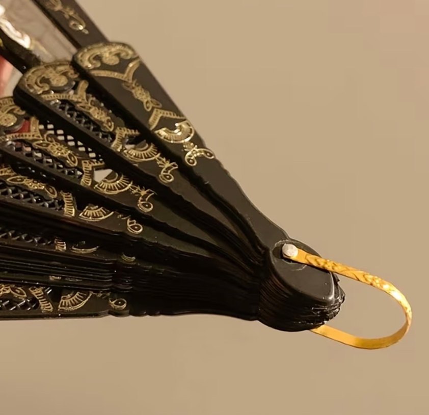 Siyah Dantel Çiçek Desenli El Yelpazesi - Görsel 3