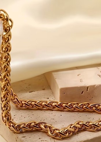 Parlak Altın Zincir Detaylı Uzun Kadın -Erkek Kolye - Görsel 5