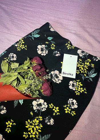 Bershka Çok Renkli Mini Desenli Kalem Etek