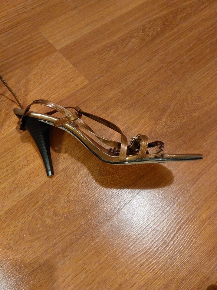 VİA UNO VİNTAGE Altın Renkli Stiletto Topuklu Kadın Ayakkabı - Görsel 2
