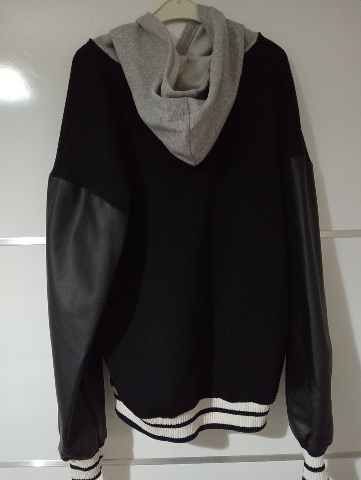 Siyah Baskılı Oversize Bomber Ceket - Görsel 2