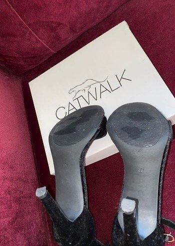 39 Beden siyah Renk Siyah Süet Tokalı Stiletto Topuklu Kadın Ayakkabı kullanılmadı