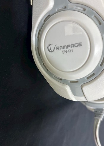 Beyaz Kablolu Kulaklık - Görsel 4